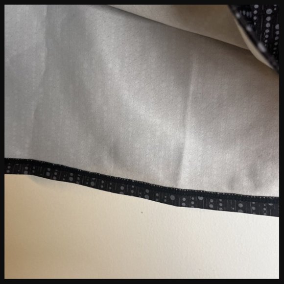 🔥3/$30 Athleta Printed Power Mesh CYA Micro Skirt Black Galaxy Dots Athletic - Picture 12 of 13